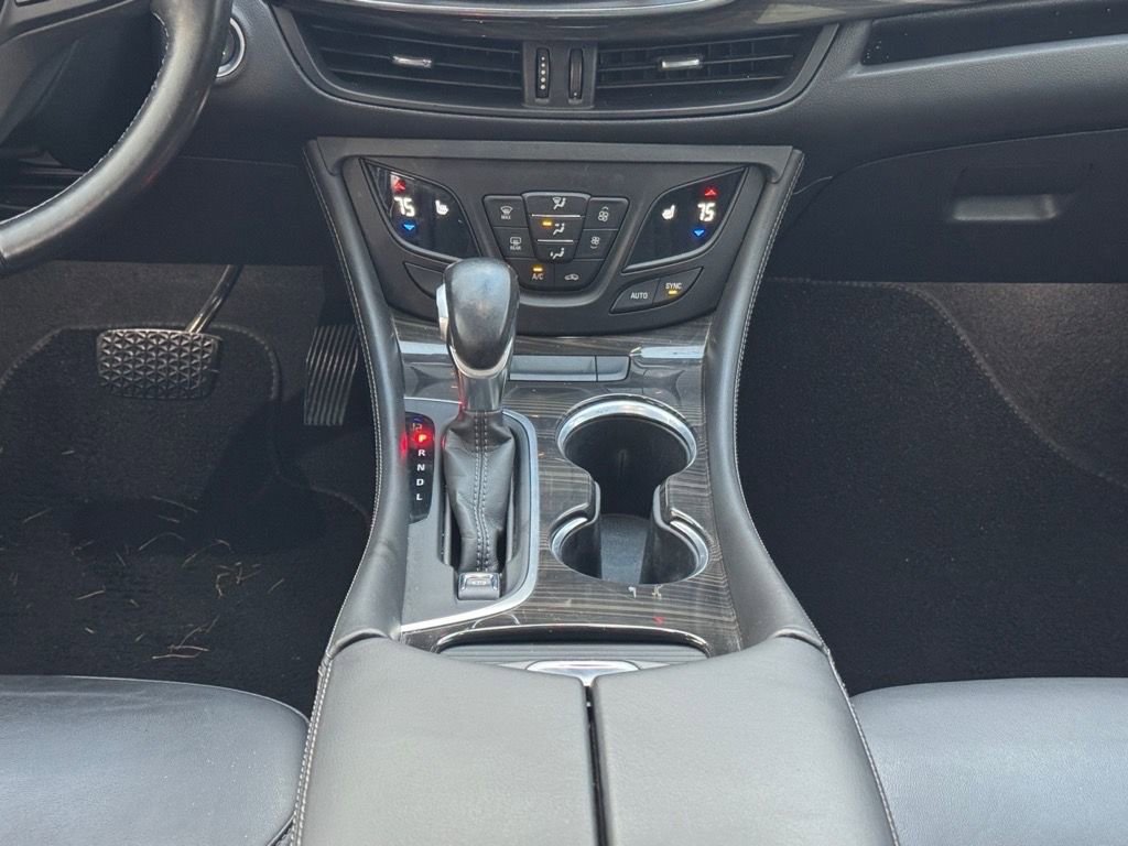 Used 2020 Buick Envision Essence image 14