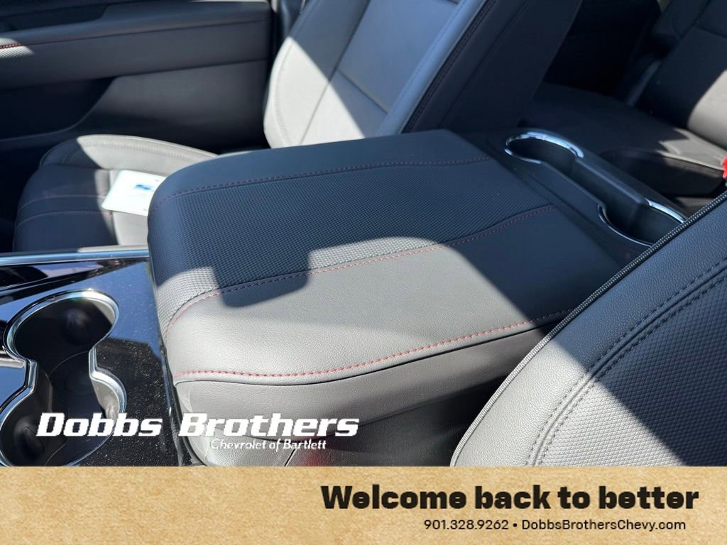 New 2026 Chevrolet Suburban RST w/ Comfort Package AWD/4WD image 17