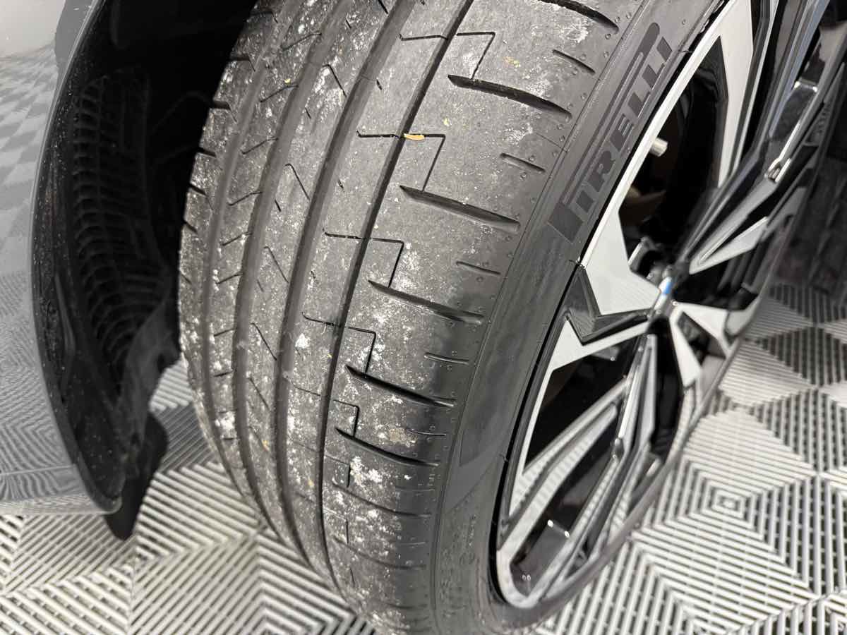 Used 2023 BMW X7 M60i image 52