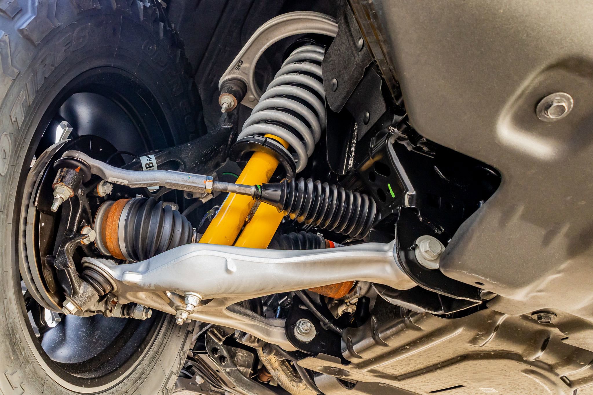 Used 2024 Ford Bronco Badlands image 13