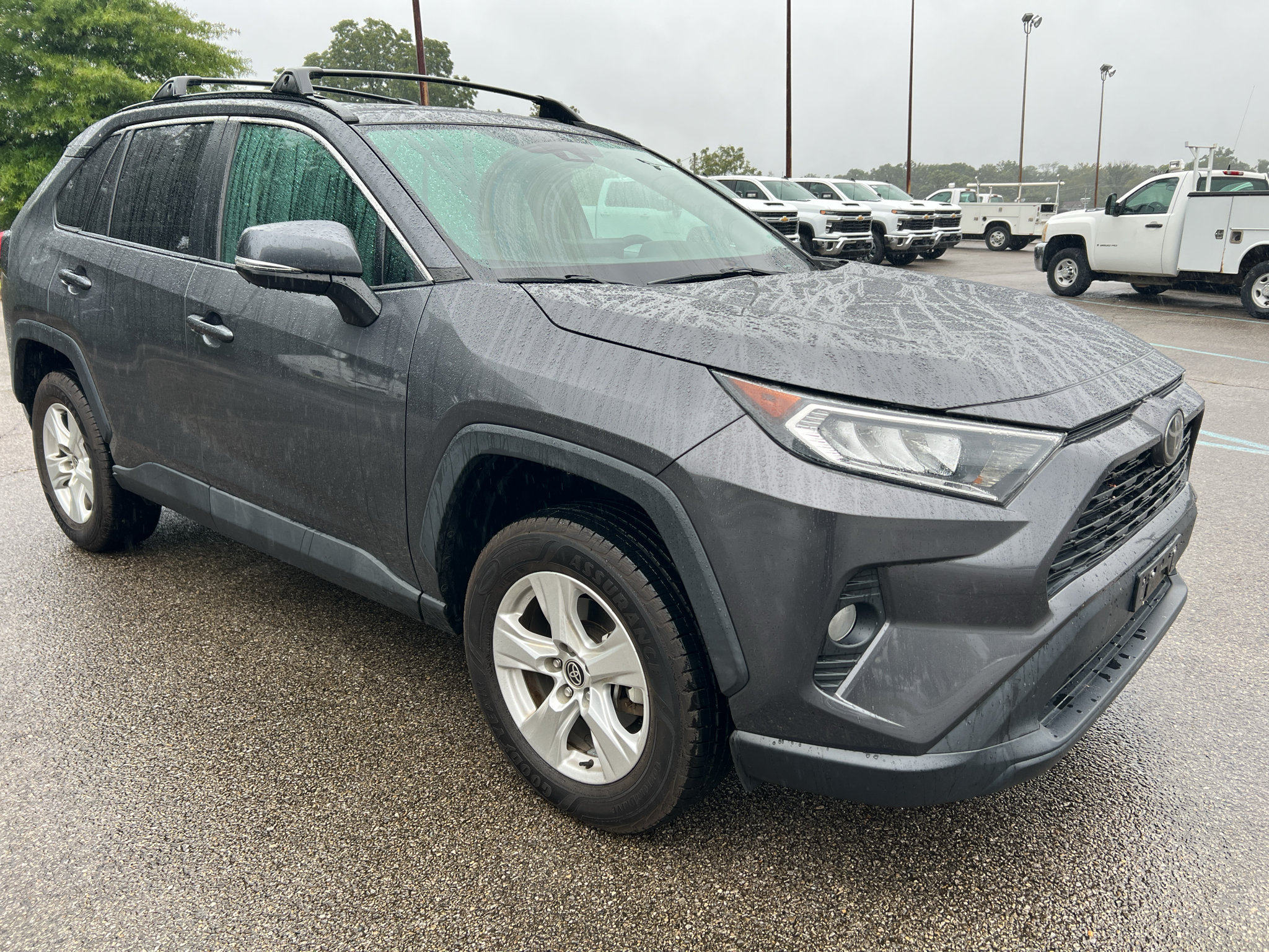 Used 2021 Toyota RAV4 XLE w/ Convenience Package AWD/4WD image 1