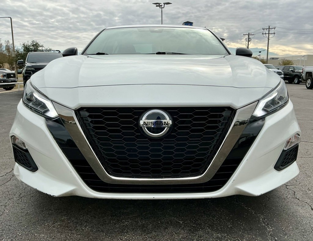 Used 2021 Nissan Altima 2.5 SR w/ SR Premium Package image 9