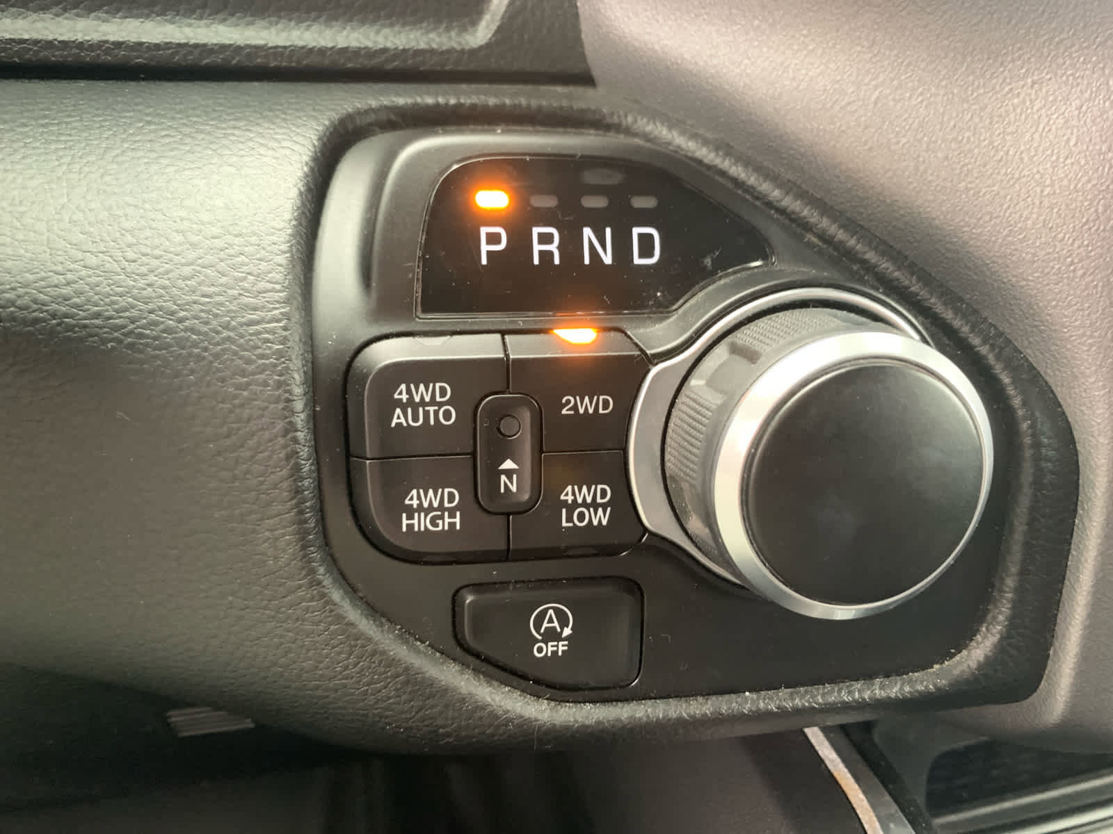 Used 2023 RAM 1500 Big Horn AWD/4WD image 34