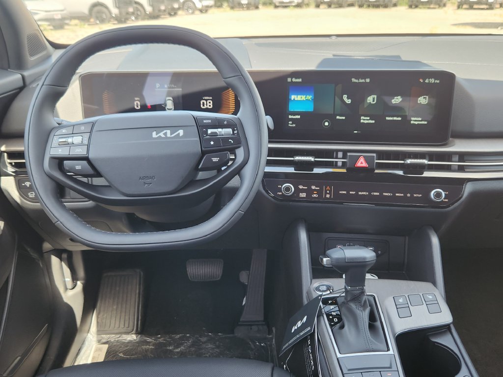 New 2026 Kia Sportage X-Line w/ X-Line Premium Package AWD/4WD image 11