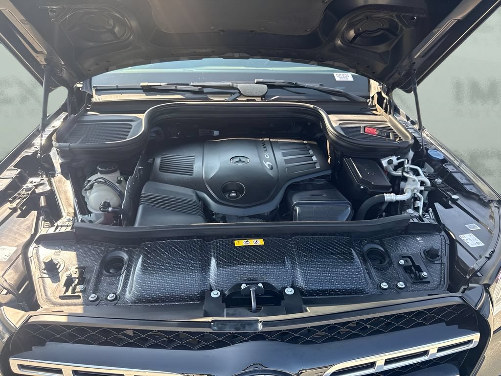 Used 2023 Mercedes-Benz GLS 450 4MATIC image 28