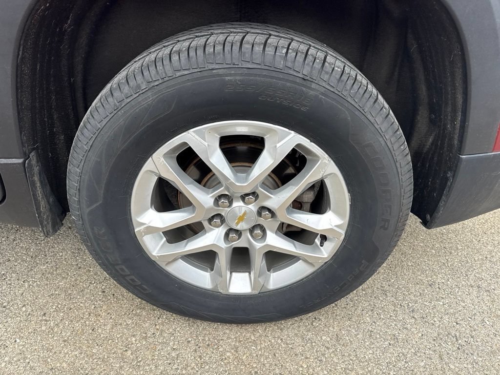 Used 2018 Chevrolet Traverse LT AWD/4WD image 13