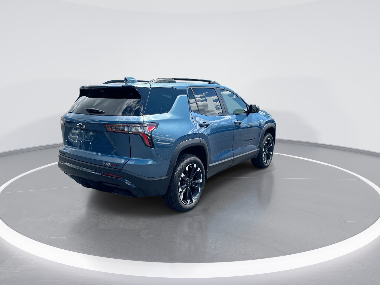 Used 2026 Chevrolet Equinox RS w/ Convenience Package III FWD image 9