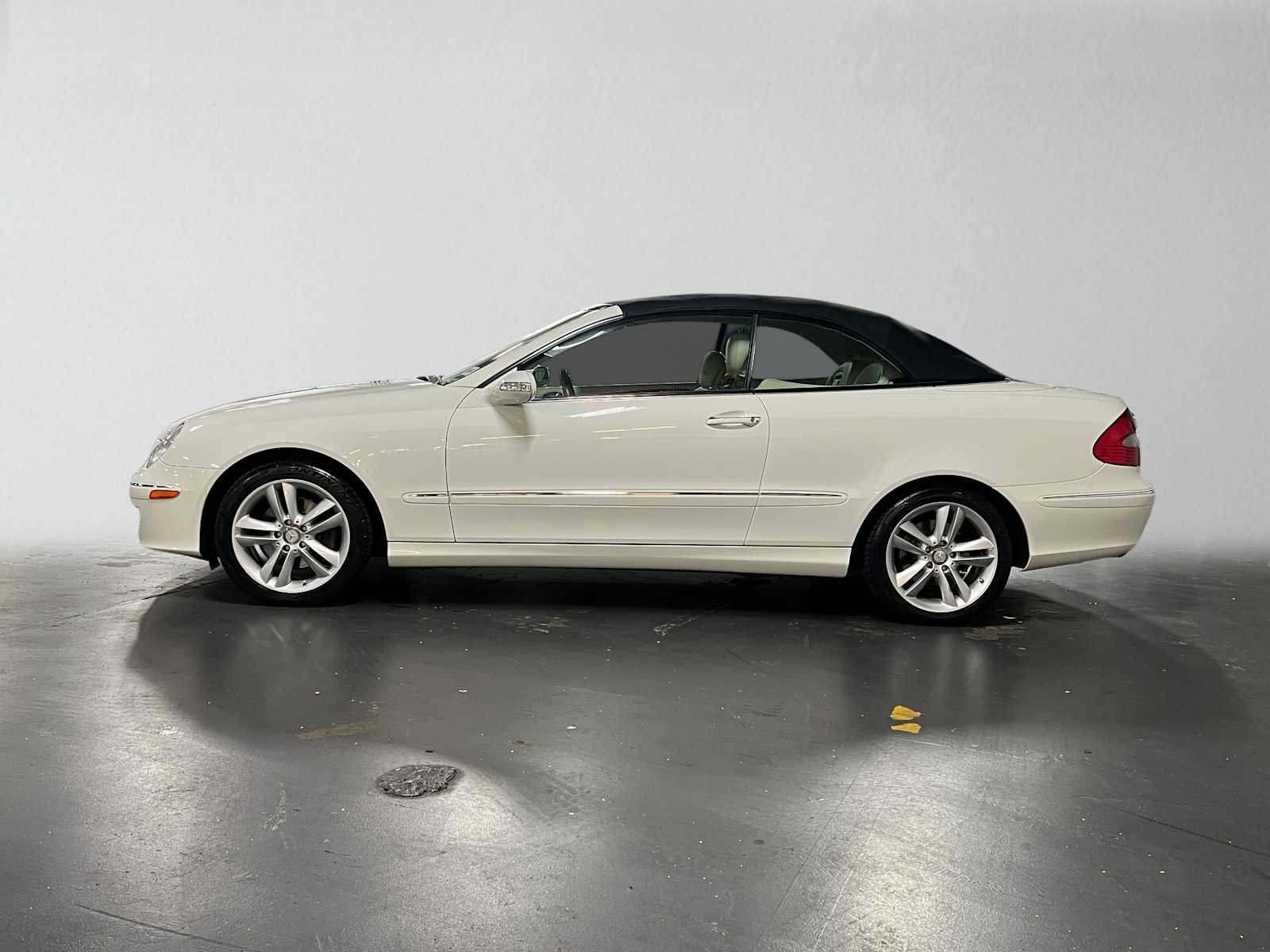 Used 2008 Mercedes-Benz CLK 350 Cabriolet image 6