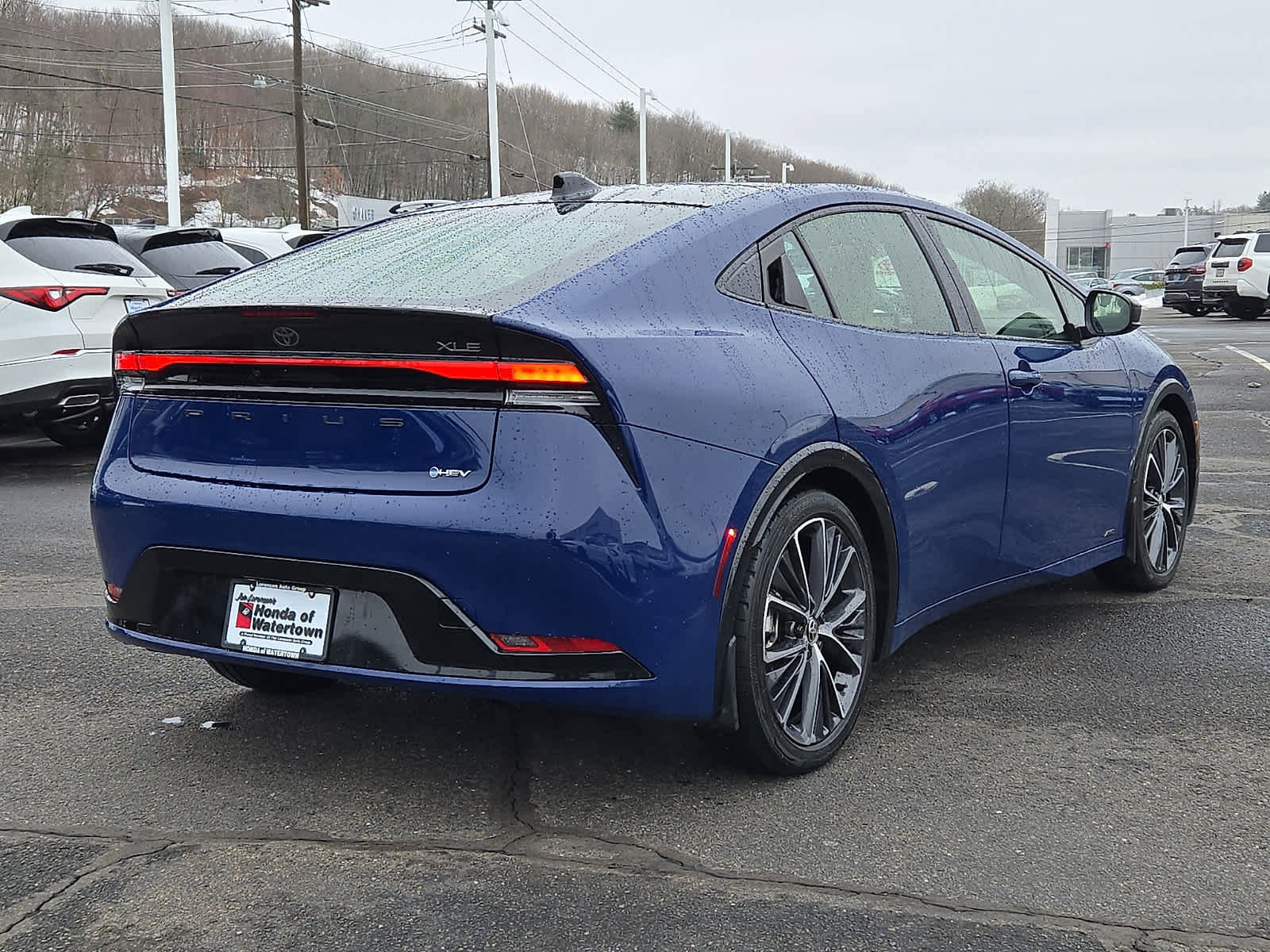 Used 2024 Toyota Prius XLE image 5