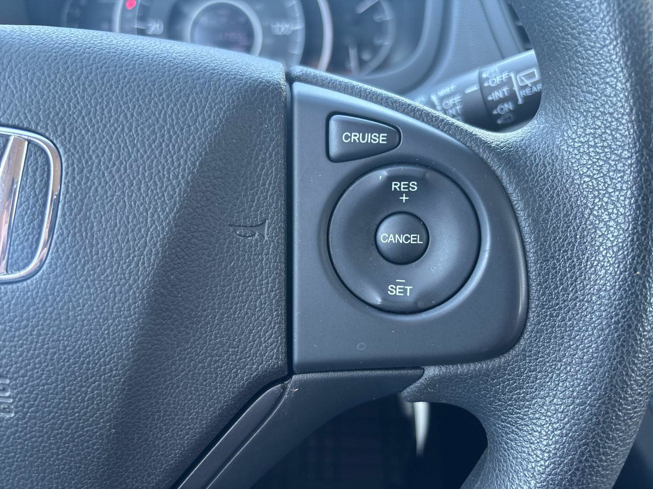 Used 2015 Honda CR-V LX image 15