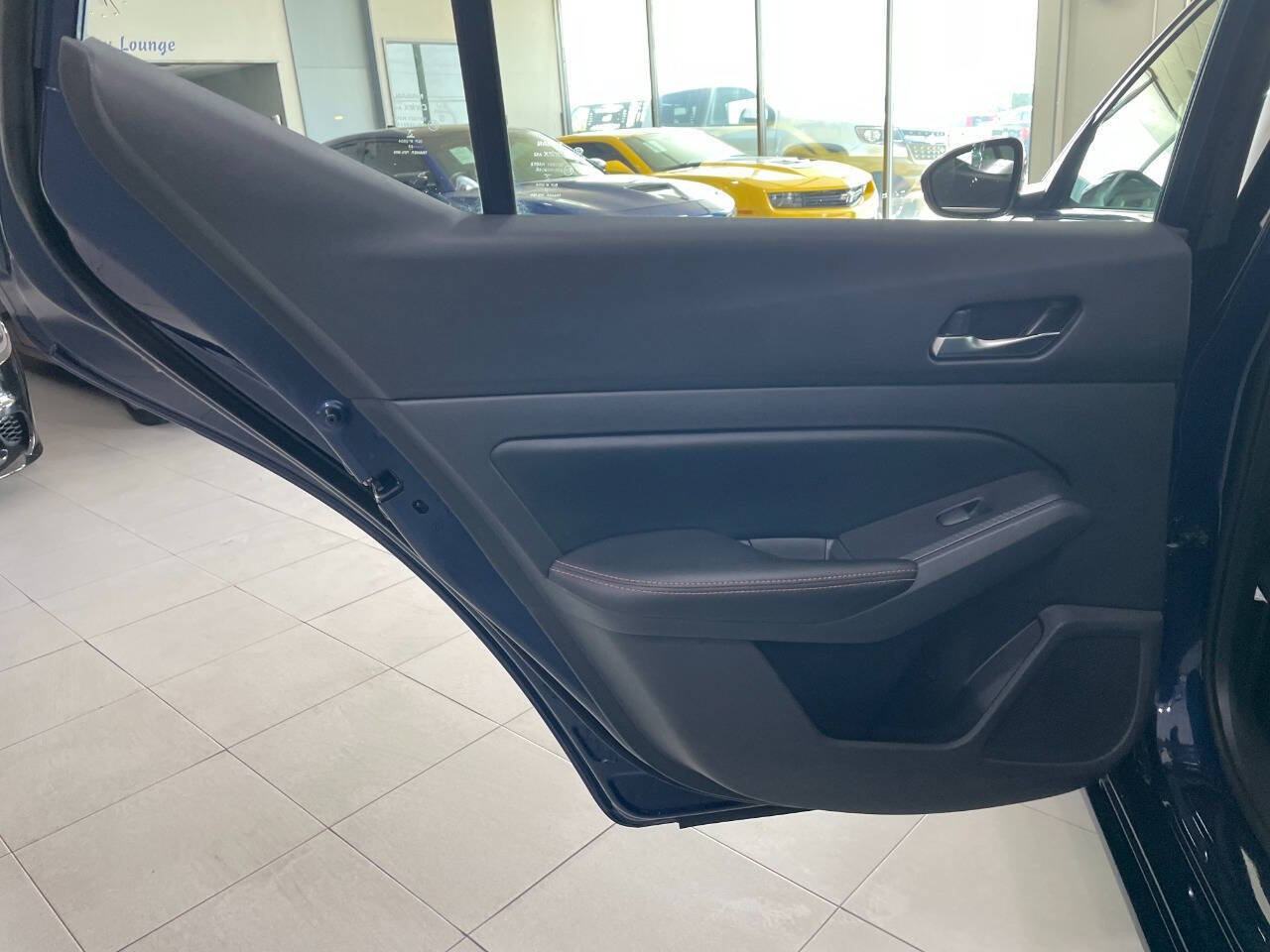 Used 2022 Nissan Altima 2.5 SR FWD image 17