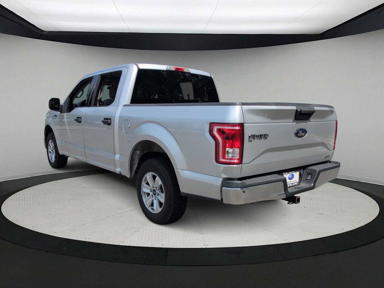 Used 2016 Ford F150 XLT RWD image 6