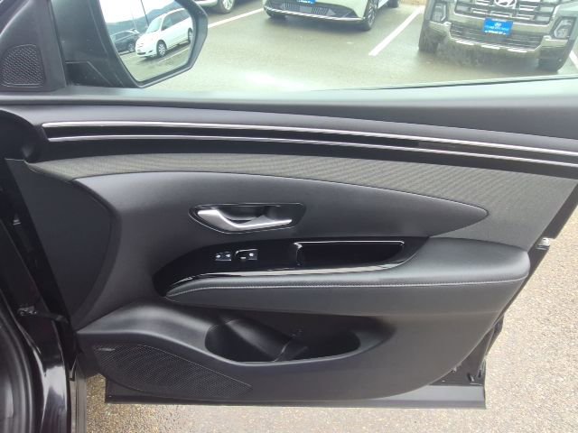 Used 2024 Hyundai Santa Cruz Limited image 17