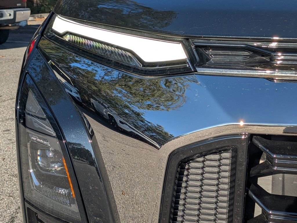 New 2025 Chevrolet Equinox ACTIV w/ Safety and Technology Package image 10