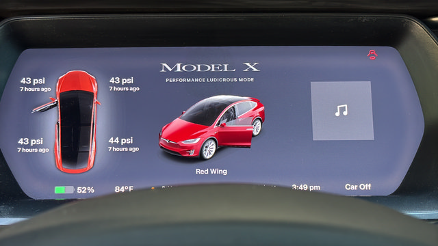 Used 2019 Tesla Model X Performance AWD/4WD image 18