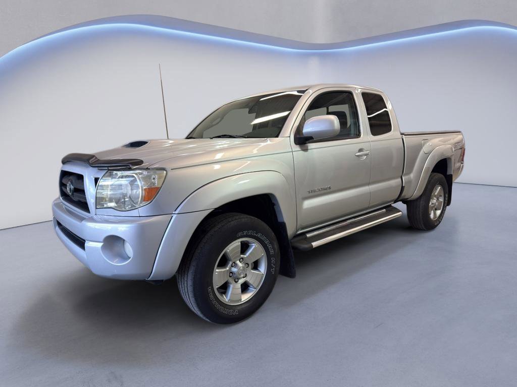 Used 2006 Toyota Tacoma PreRunner RWD image 3
