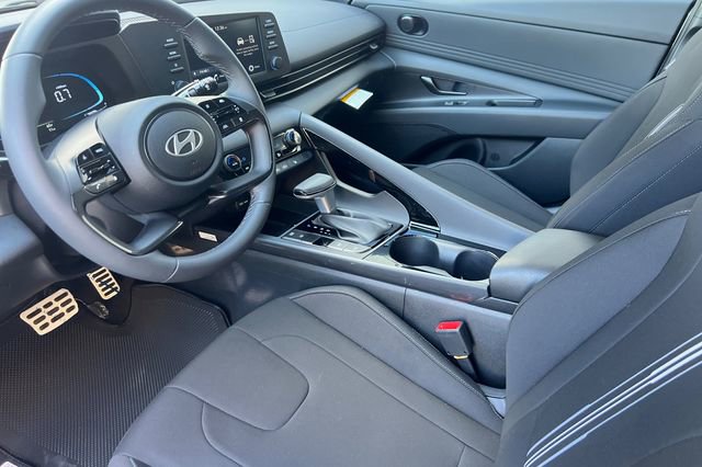 New 2026 Hyundai Elantra SEL Sport image 10