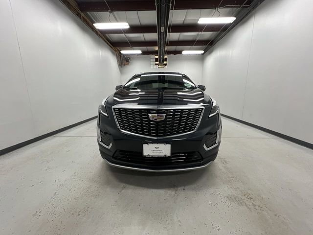Certified 2023 Cadillac XT5 Premium Luxury AWD/4WD image 3
