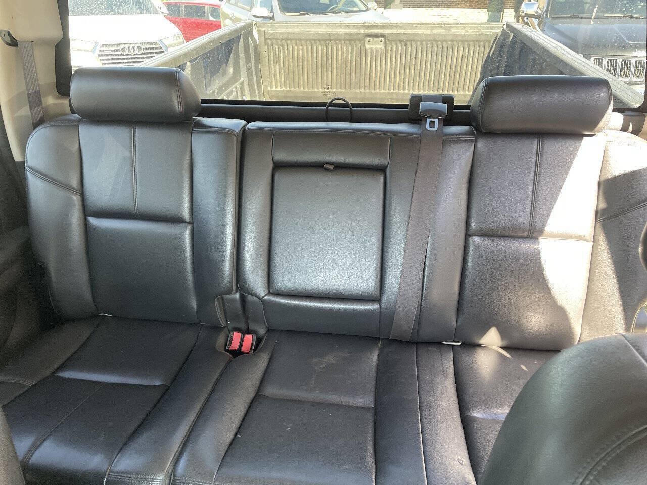 Used 2013 Chevrolet Silverado 2500 LTZ w/ LTZ Plus Package AWD/4WD image 32