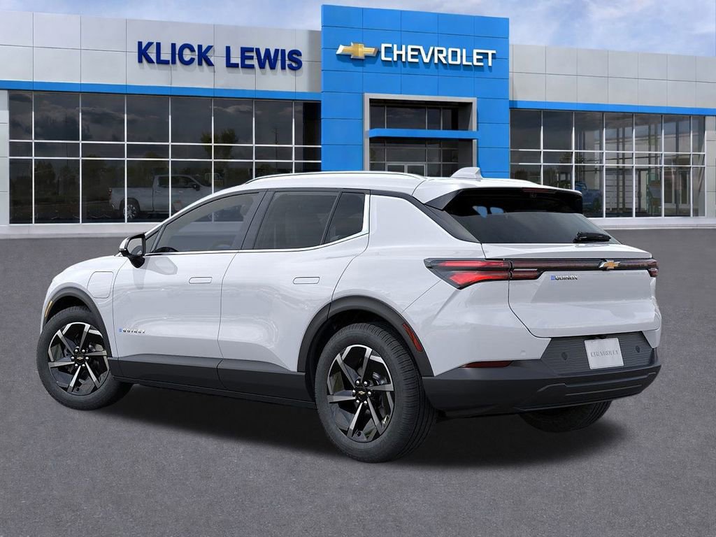 New 2026 Chevrolet Equinox EV LT image 3