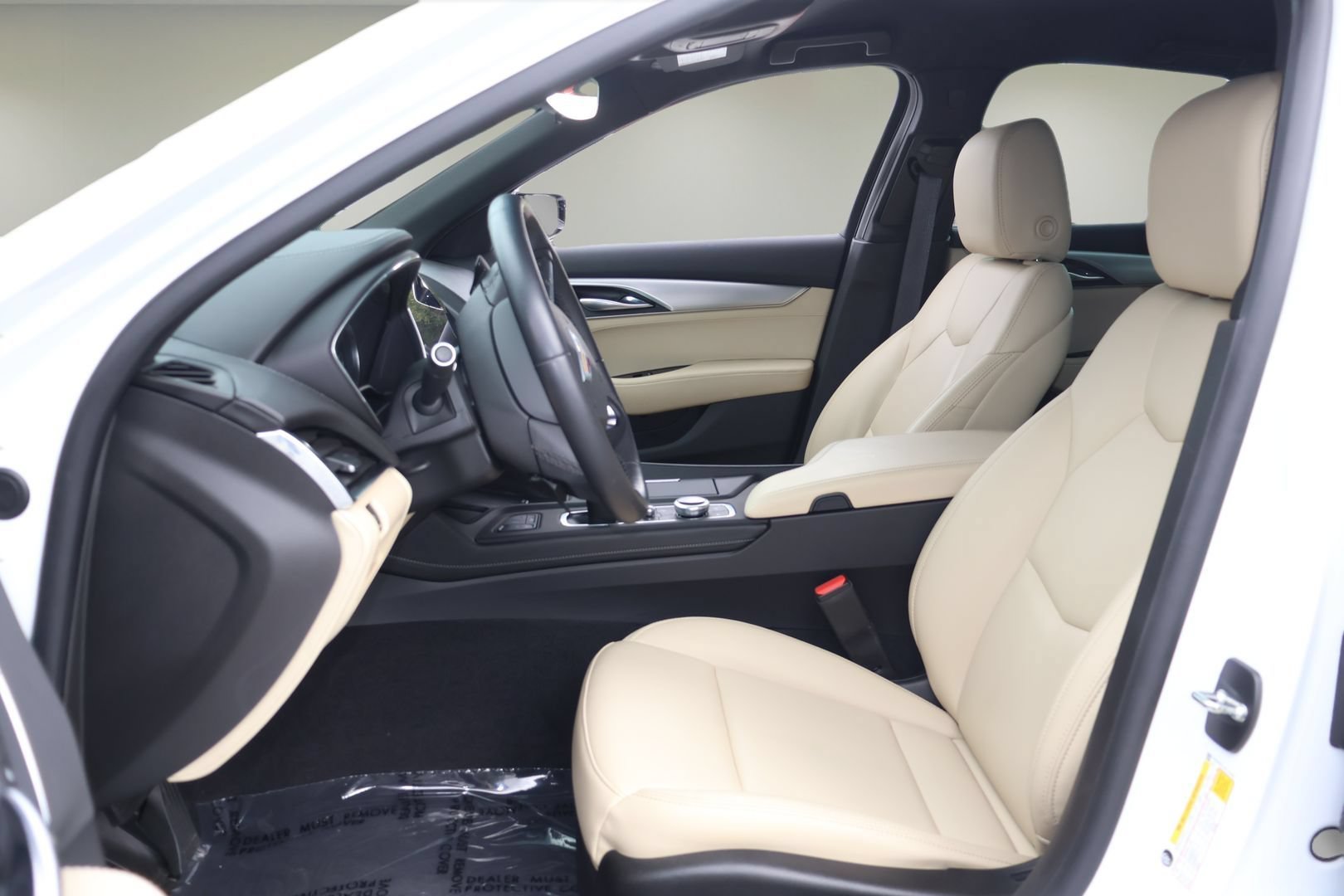 Used 2023 Cadillac CT5 Luxury RWD image 11