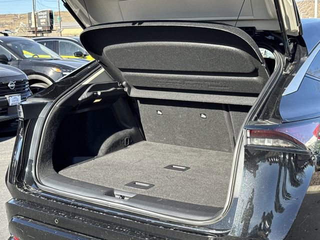 Used 2024 Nissan Ariya FWD image 19