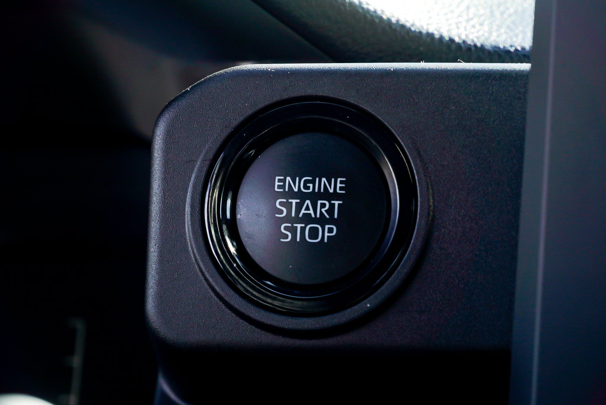 Certified 2025 Toyota Tacoma SR5 AWD/4WD image 35