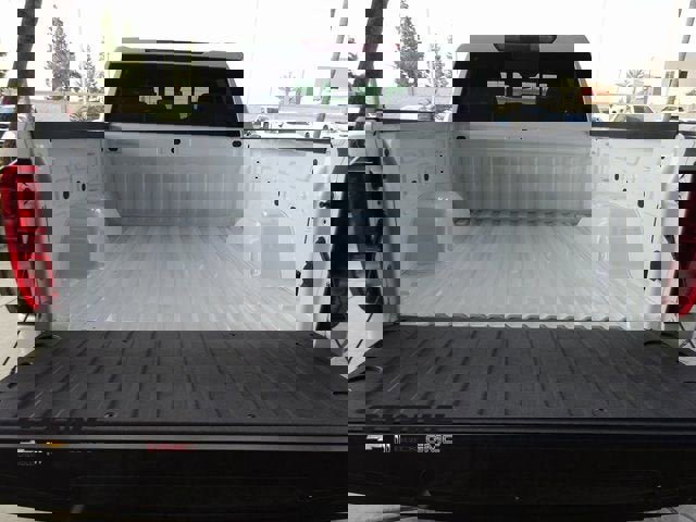 New 2026 GMC Sierra 1500 Elevation w/ Preferred Package image 8