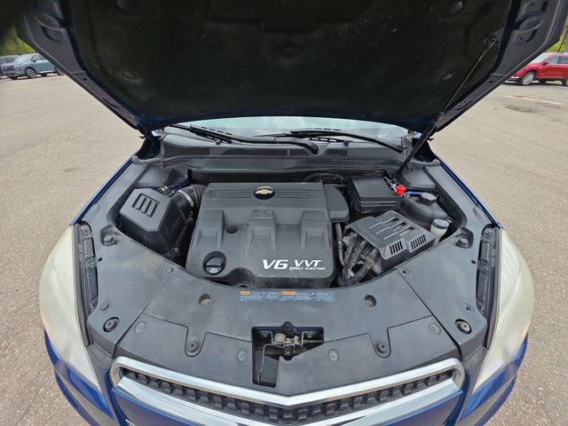 Used 2010 Chevrolet Equinox LTZ FWD image 27