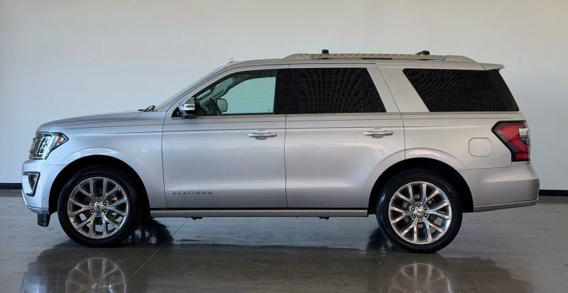 Used 2019 Ford Expedition Platinum AWD/4WD image 4