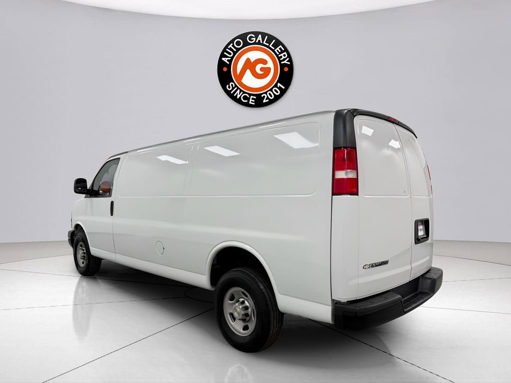 Used 2023 Chevrolet Express 2500 Extended w/ Driver Convenience Package RWD image 5