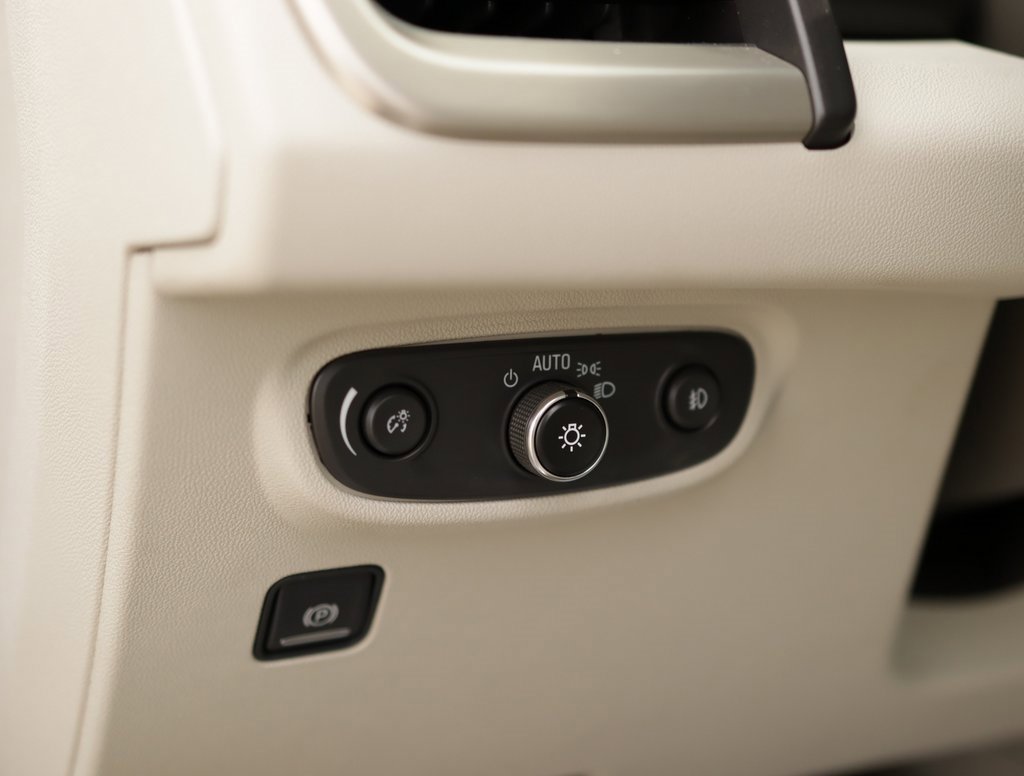 Used 2021 GMC Terrain Denali w/ Denali Premium Package image 10