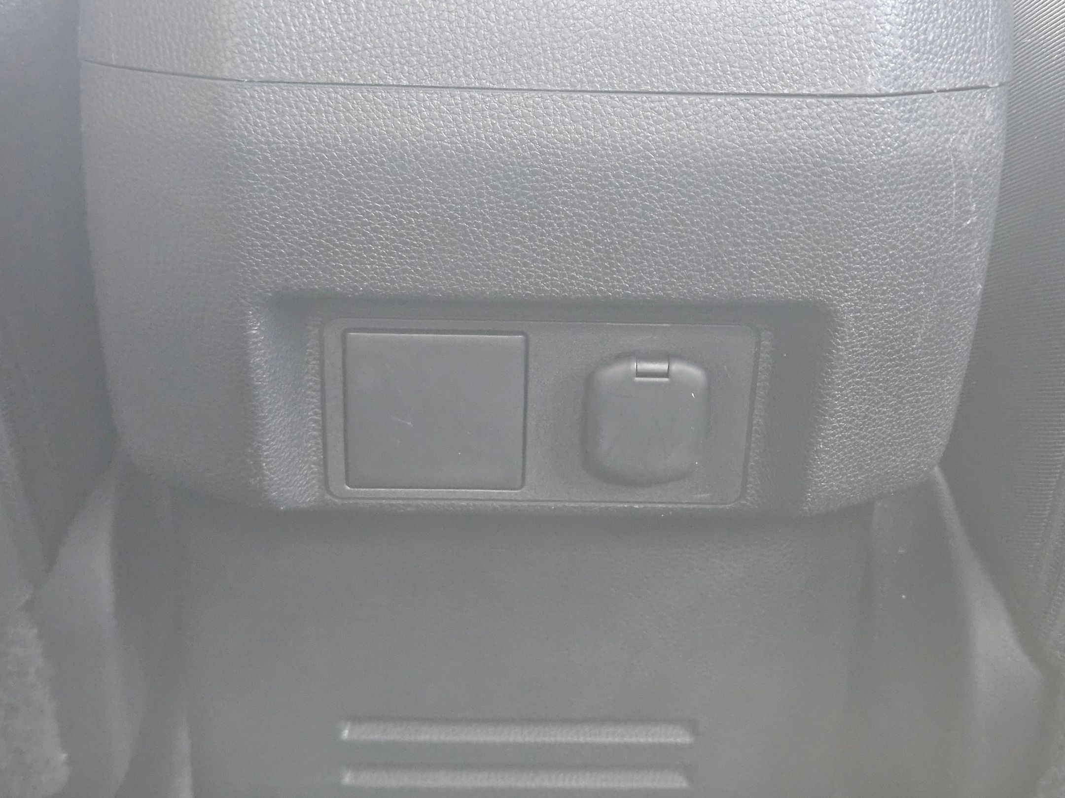 Used 2024 Toyota Tacoma SR5 RWD image 28