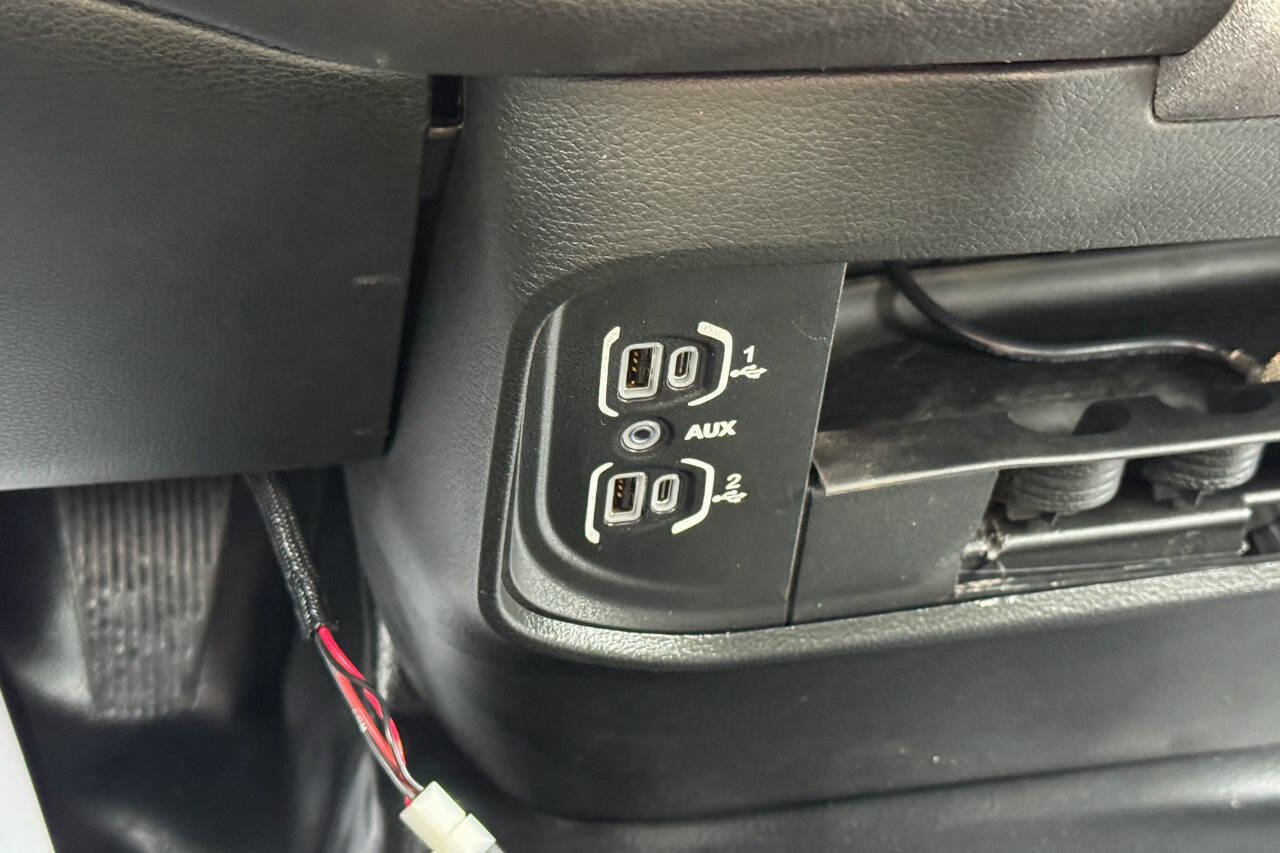 Used 2023 RAM 5500 Tradesman AWD/4WD image 39