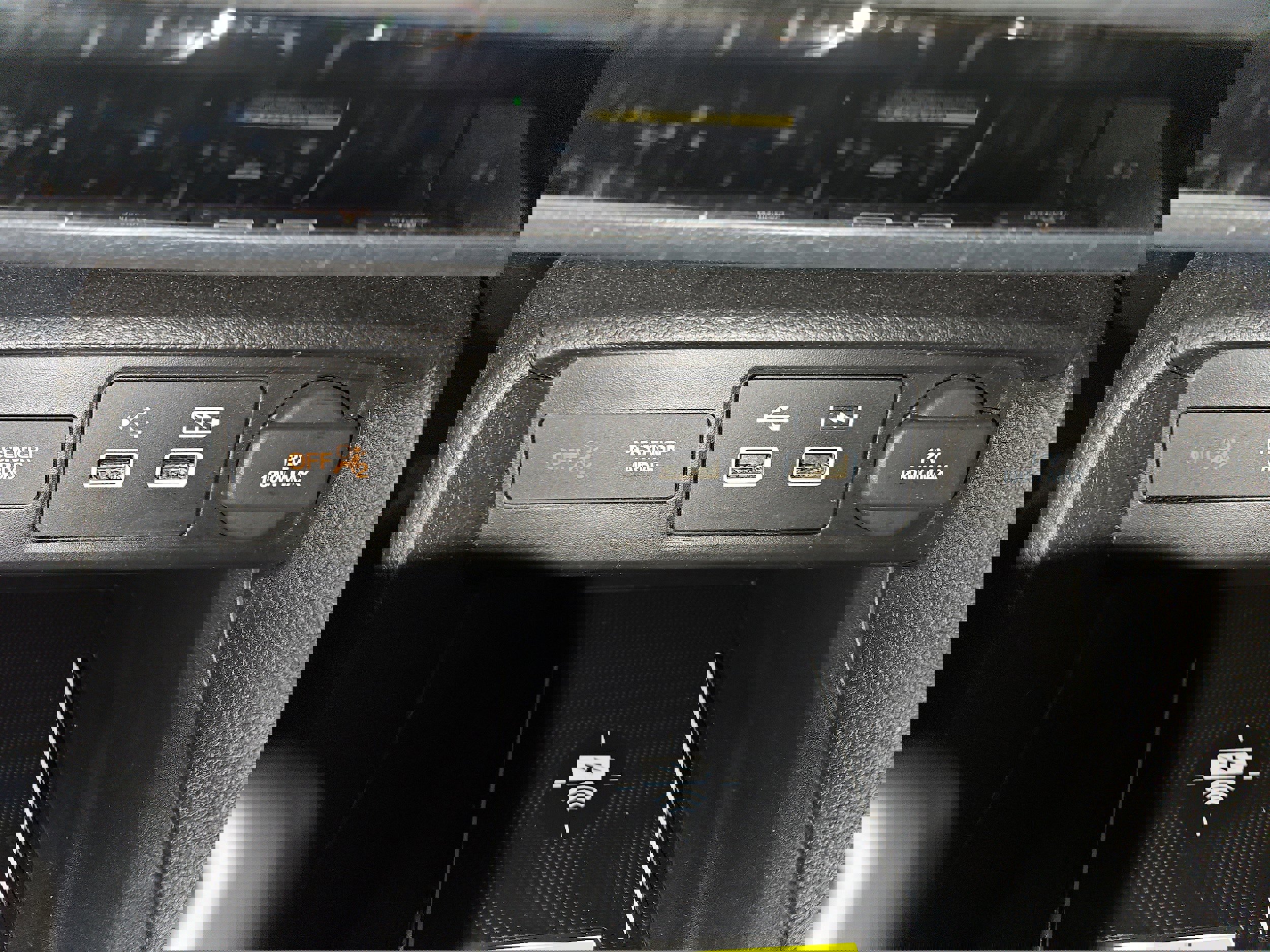 Used 2022 Honda Civic Touring image 21