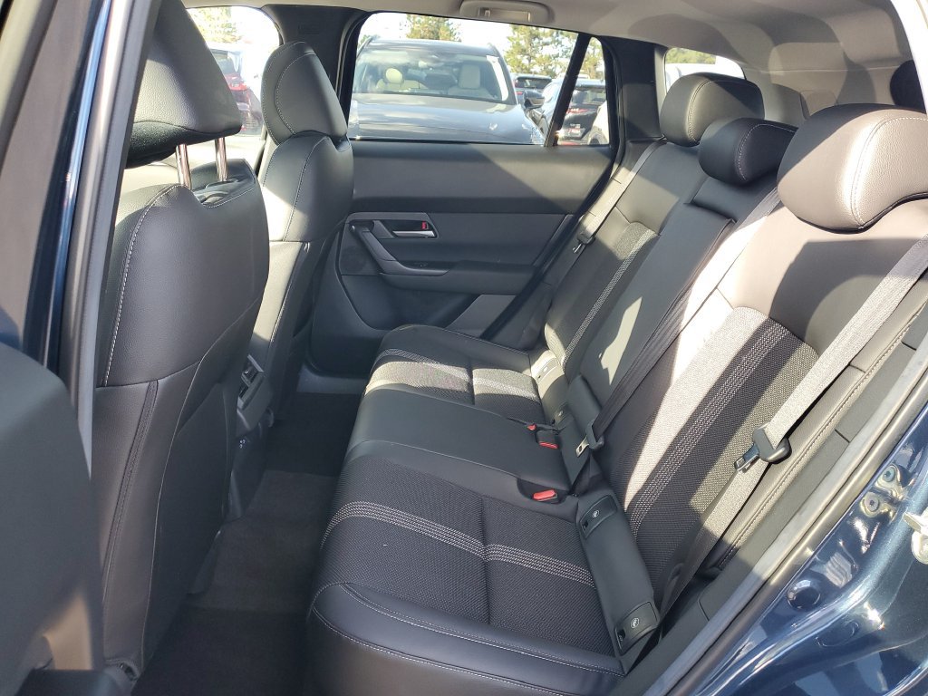 Used 2025 MAZDA CX-50 AWD 2.5 S w/ Premium Package image 14