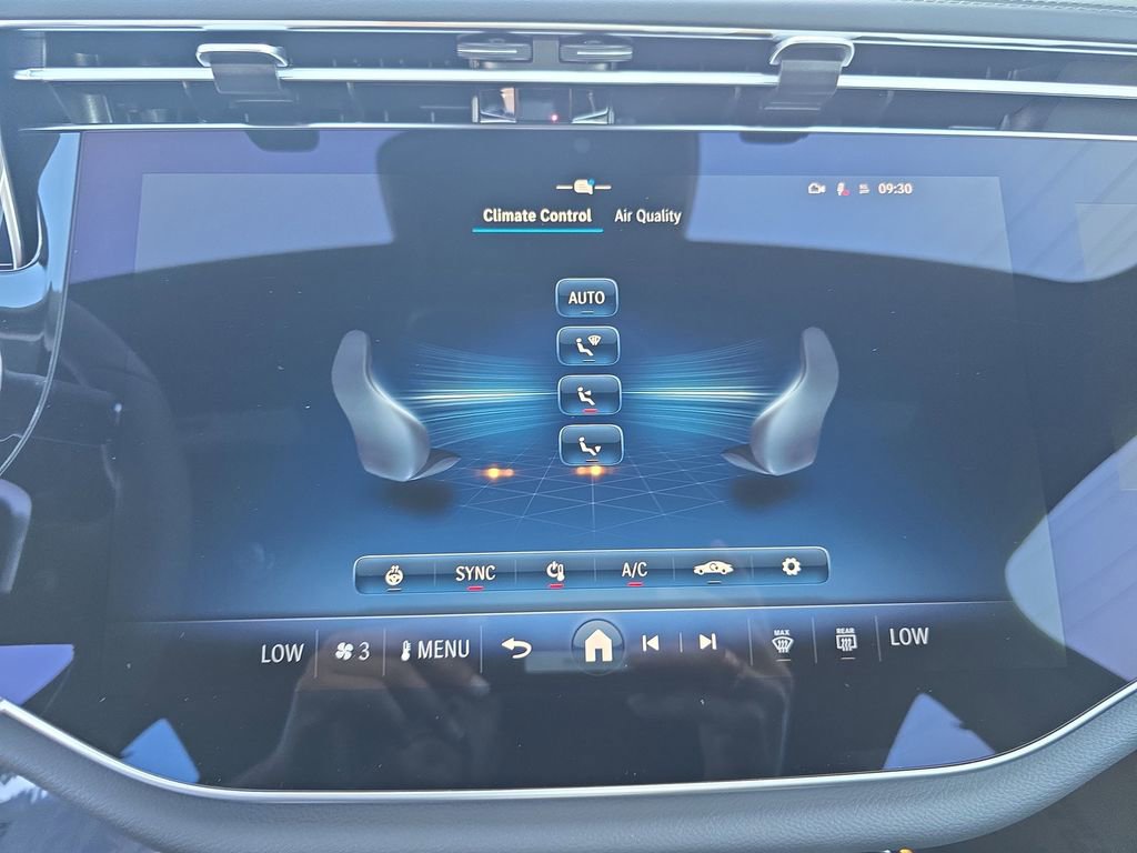 New 2026 Mercedes-Benz E 350 4MATIC Sedan image 22