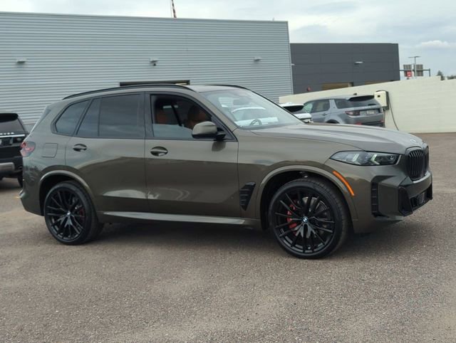 New 2026 BMW X5 xDrive40i w/ M Sport Package image 4