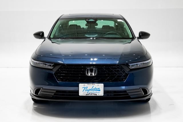Used 2025 Honda Accord SE image 4