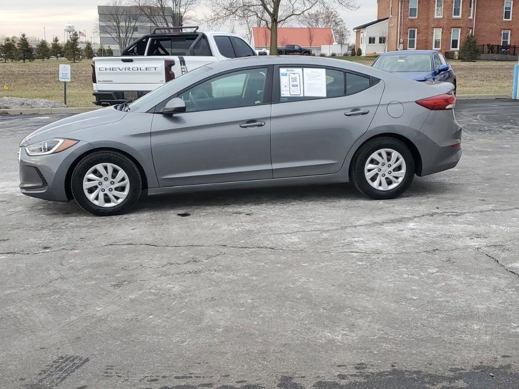 Used 2018 Hyundai Elantra SE image 4