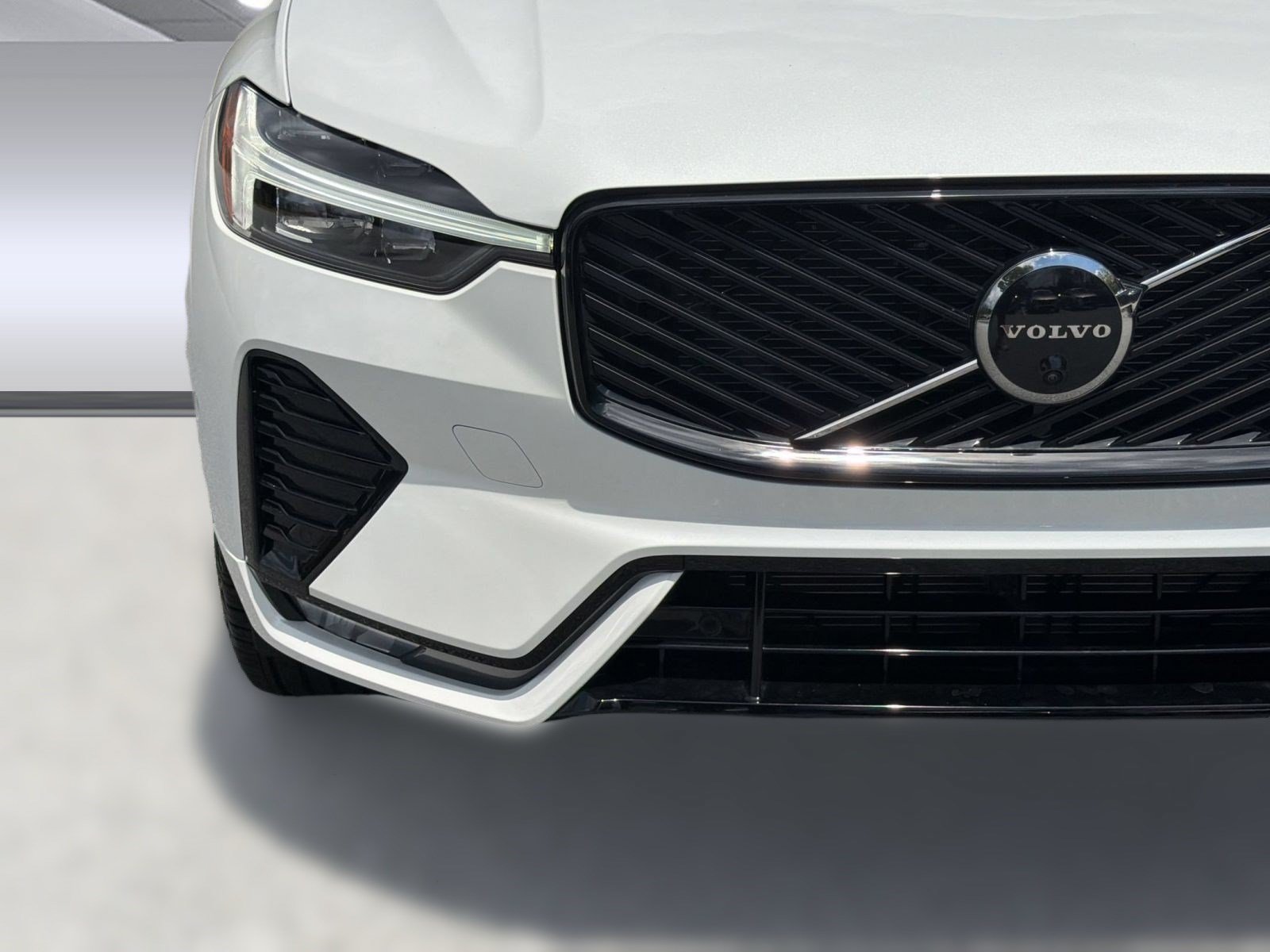 New 2026 Volvo XC60 B5 Plus w/ Protection Package AWD/4WD image 29