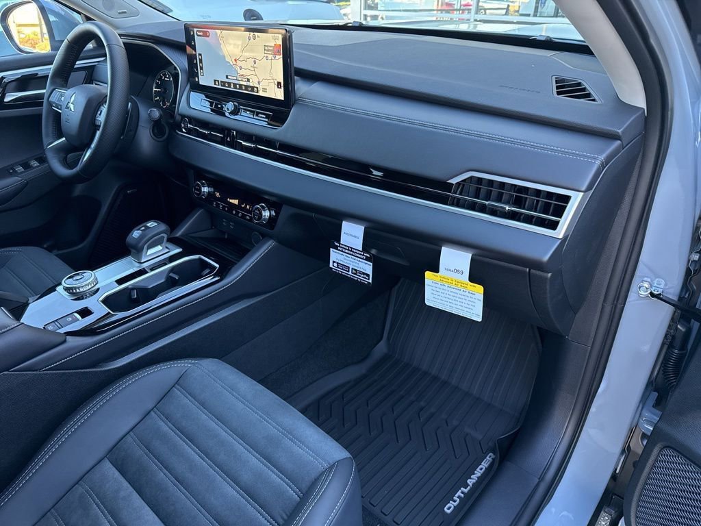 New 2026 Mitsubishi Outlander SE image 22
