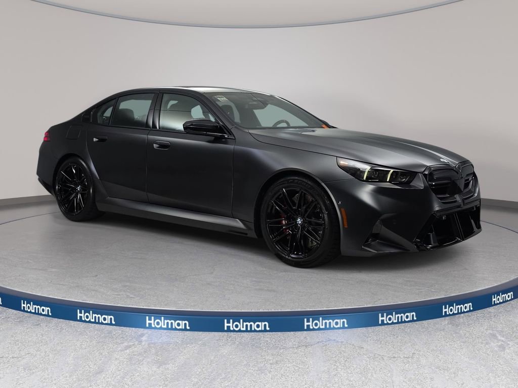 New 2026 BMW M5 image 3