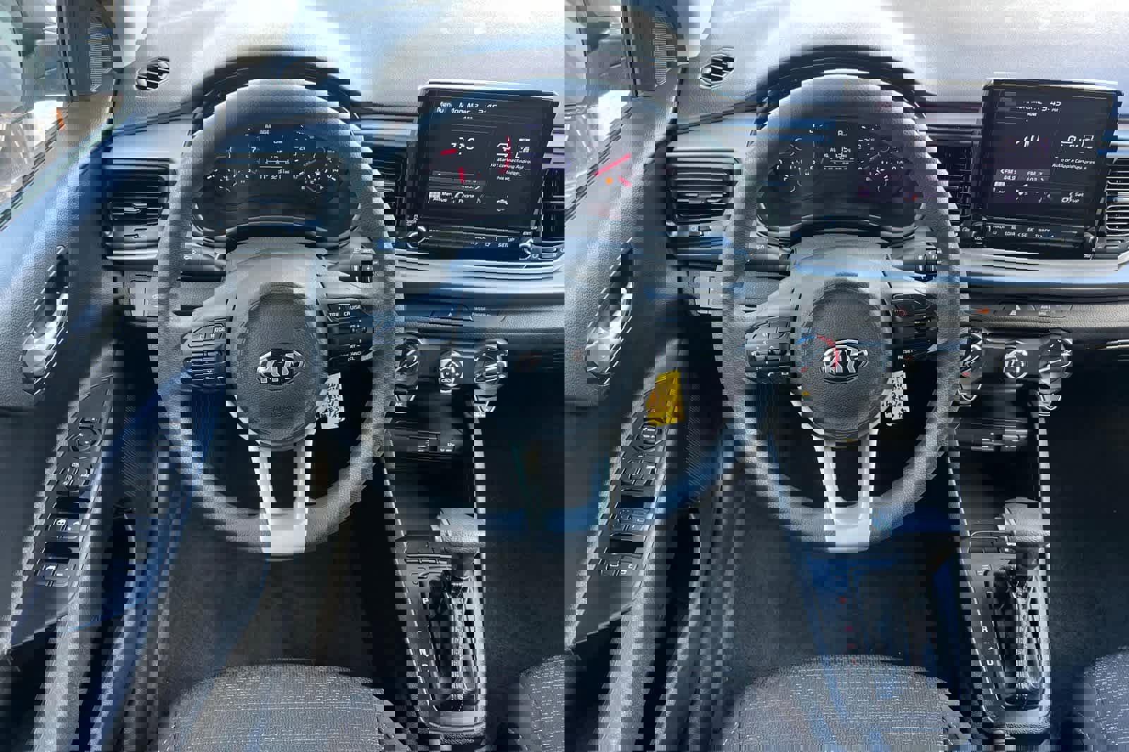 Used 2021 Kia Rio S image 14