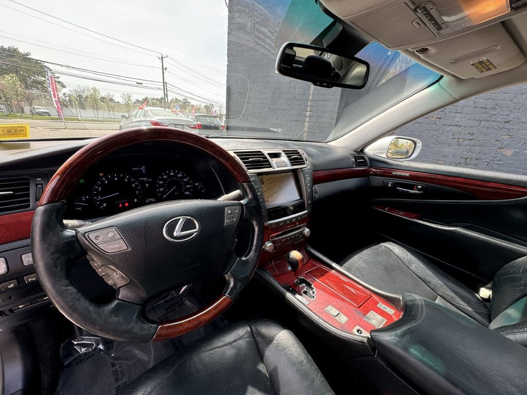 Used 2012 Lexus LS 460 AWD w/ Luxury Value Edition image 12