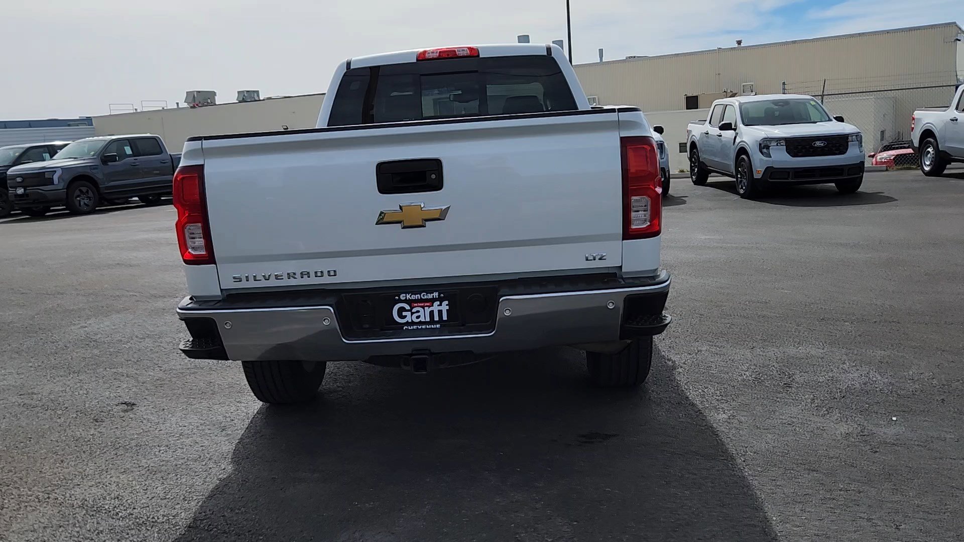 Used 2016 Chevrolet Silverado 1500 LTZ w/ LTZ Plus Package AWD/4WD image 3
