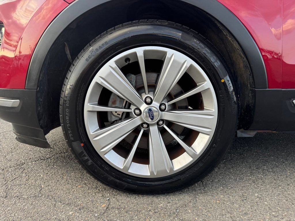 Used 2019 Ford Explorer Limited w/ Ford Safe & Smart Package FWD image 42