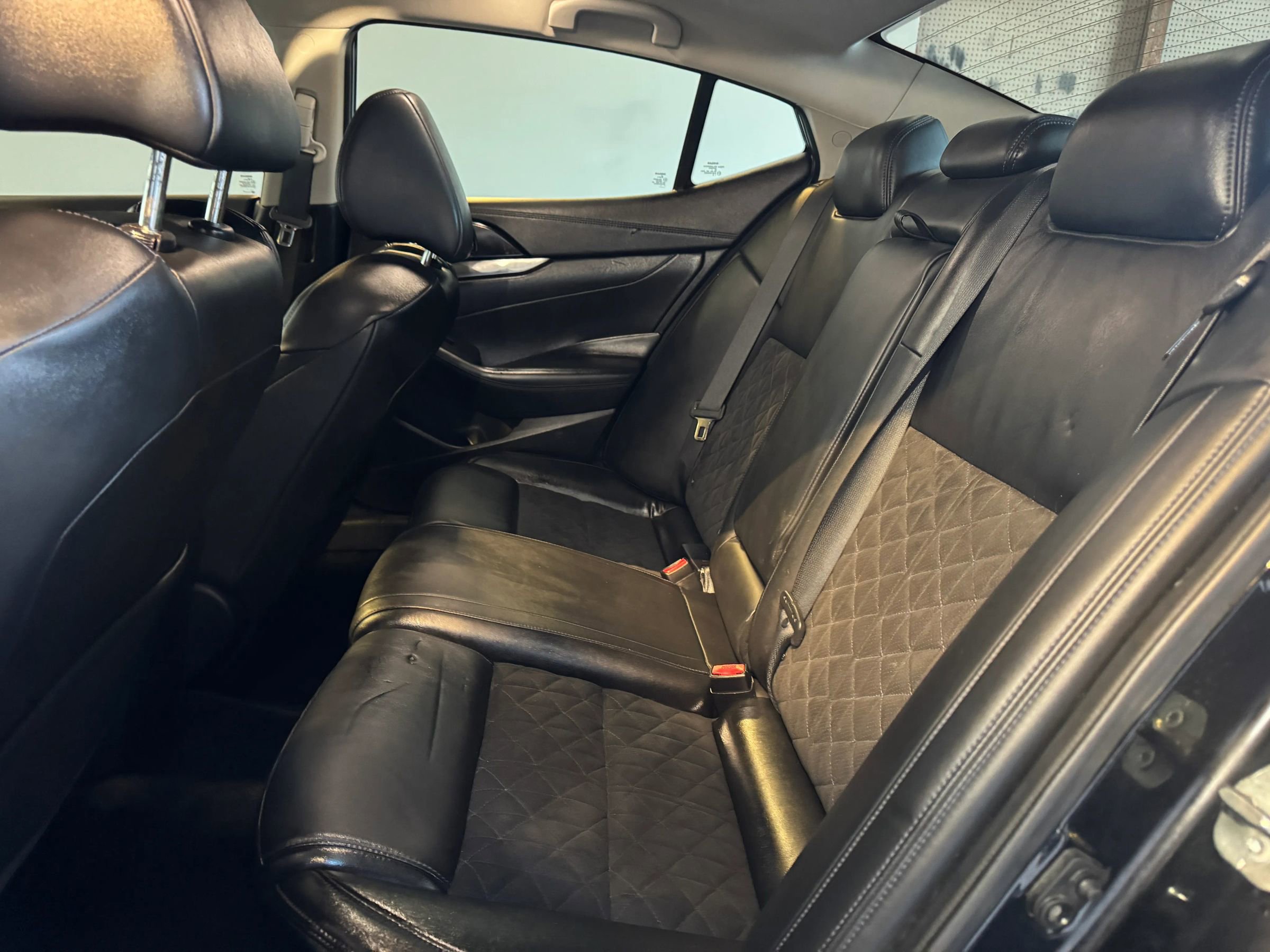 Used 2017 Nissan Maxima SR image 22