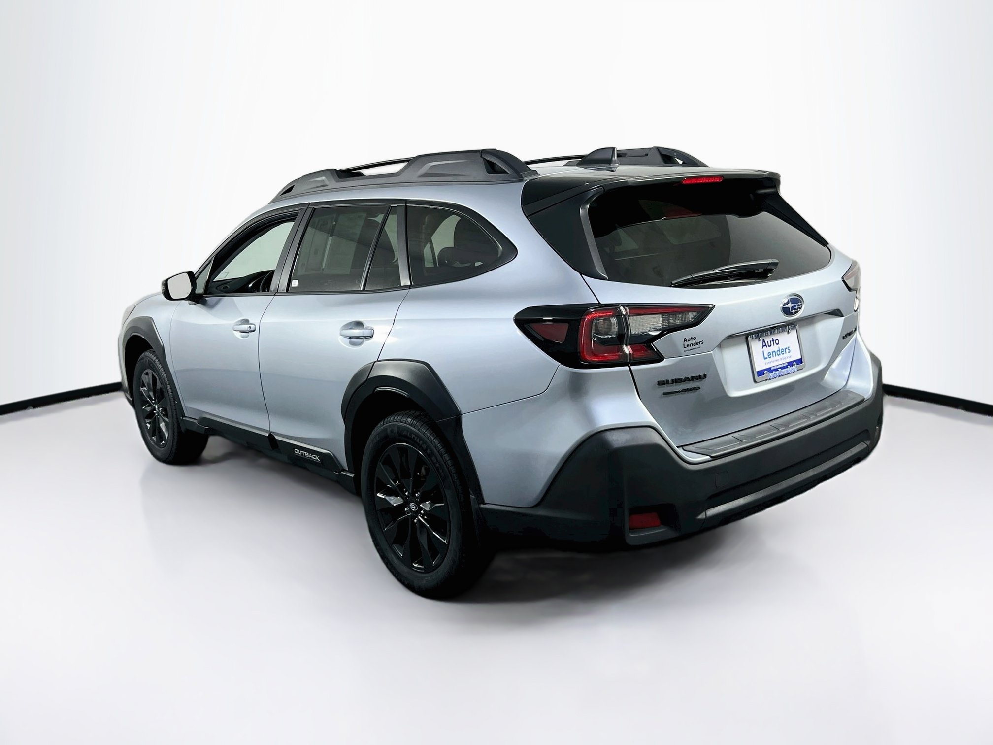 Used 2023 Subaru Outback Onyx Edition AWD/4WD image 7