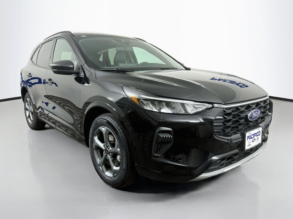 Certified 2023 Ford Escape ST-Line w/ Tech Pack #1